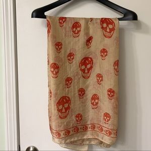 Alexander McQueen skull motif scarf
